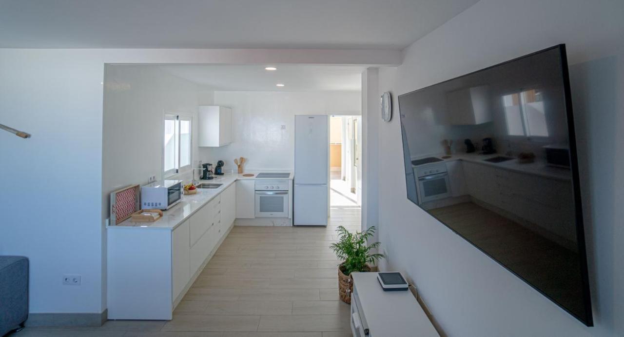 Precioso Atico Con Vistas Al Mar Parking Gratuito Appartement Corralejo Buitenkant foto